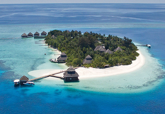 3* Adaaran Club Rannalhi - Maldives Package (7 nights)