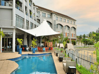 f7fbf14f cb3b 4c32 a536 f473a3e6d5ad