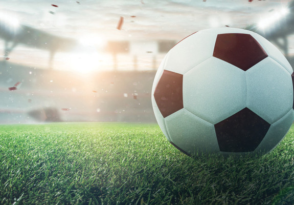 4* Liverpool vs Manchester United - Premier League Football Package (4 Nights)