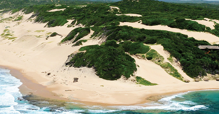 4* Machangulo Beach Lodge - Mozambique Self Drive Package (4 Nights)