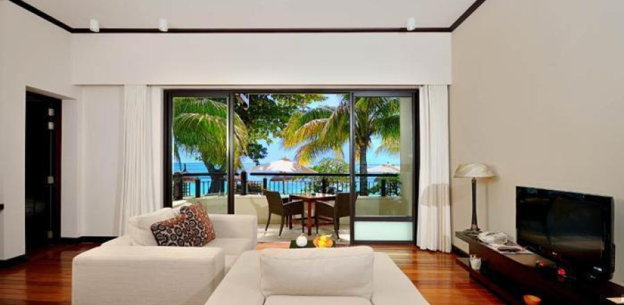 4* Plus Le Cardinal Exclusive Resort - Mauritius Package (7 nights)