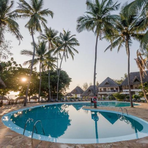 3* Paradise Beach Resort - Zanzibar Package (7 Nights)