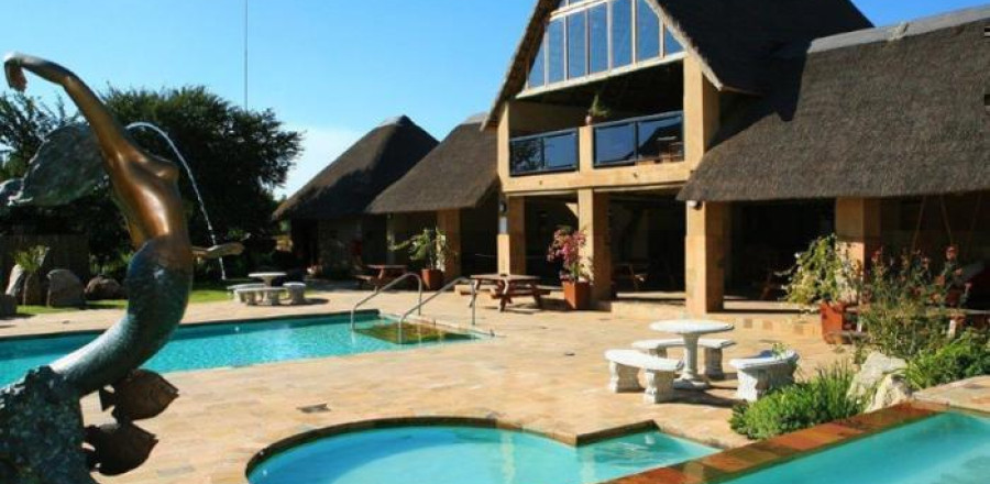4* Misty Hills Country Hotel & Spa - Muldersdrift Package (2 Nights)