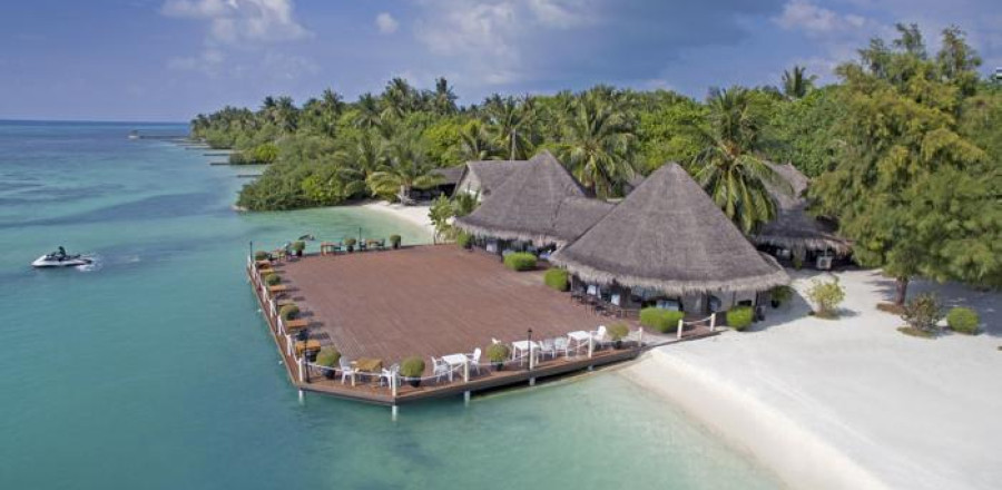 4* Adaaran Select Hudhuranfushi - Maldives Package (7 nights)