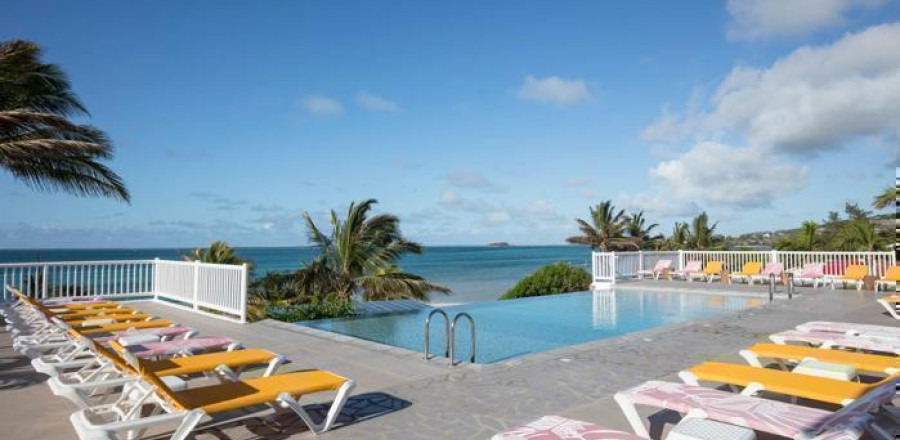 Domaine De Grand Baie & 3* Plus C Rodrigues Mourouk Hotel - Rodrigues Package (7 nights)