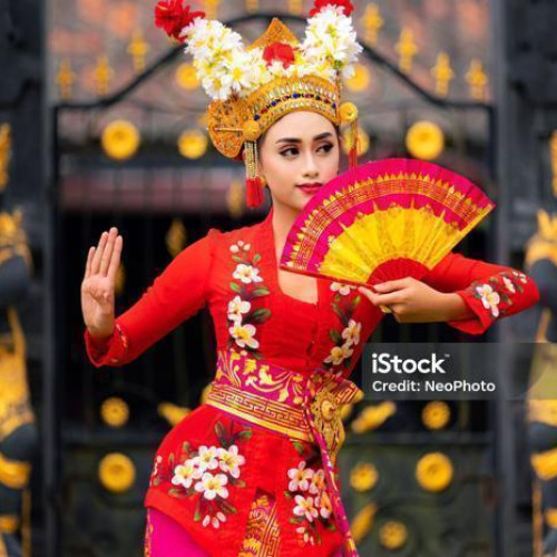 Bali Trio Experience & Kuala Lumpur City Break Package (9 Nights)