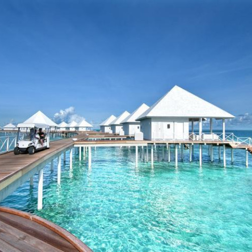 5* Diamonds Thudufushi - Maldives Package (7 nights)