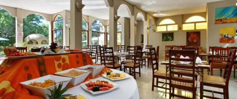 3* Victoria Falls Rainbow Hotel - Victoria Falls Package (3 Nights)