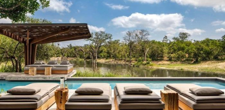 5* Cheetah Plains Lodge - Mpumalanga Package (2 Nights)