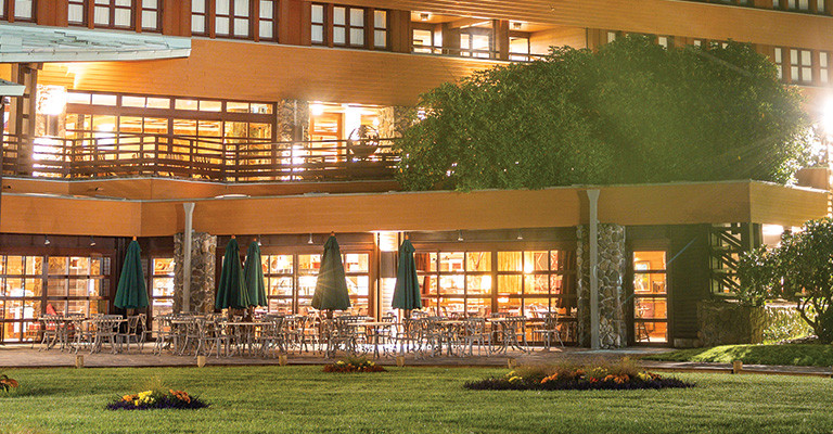 Disney Sequoia Lodge - Disneyland Paris - France Family Package (3 Nights)