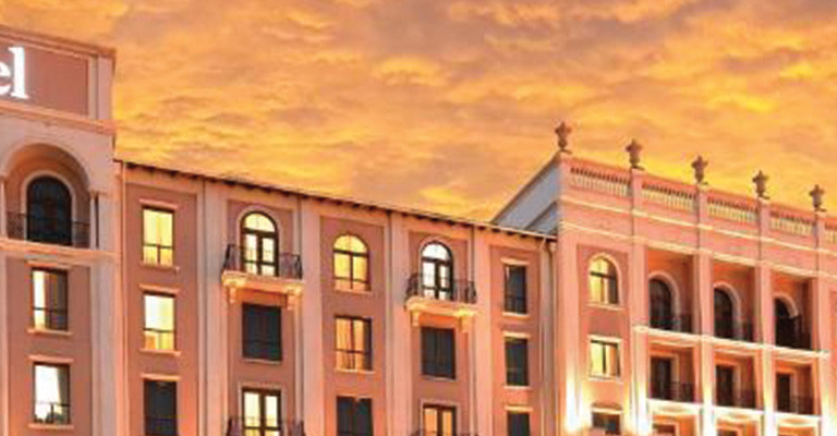 South Africa - The Pivot Hotel including Mangwanani African Day Spa - Fourways Package (1 Night)